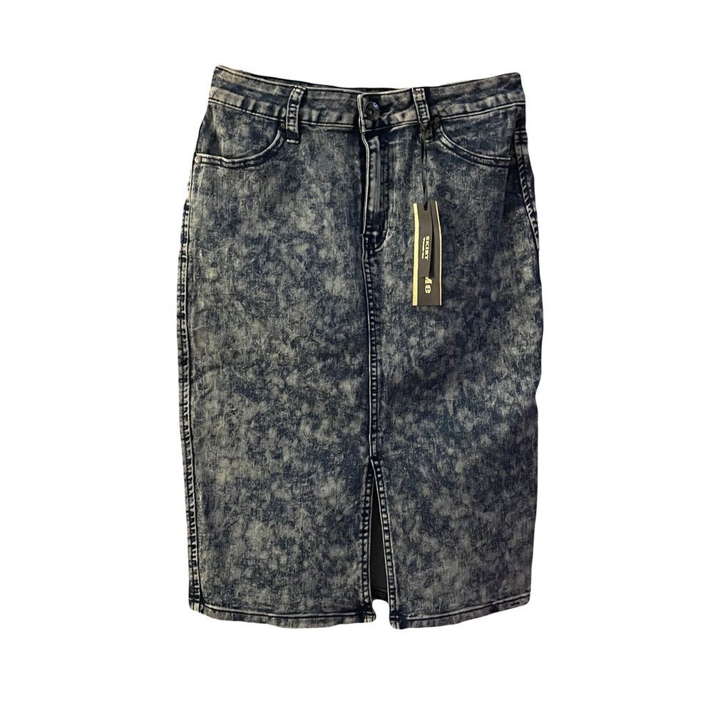 Touch Me MEDIUM Dark Blue Jean Pencil Skirt w/ Pockets Acid wash look 13” x 23”